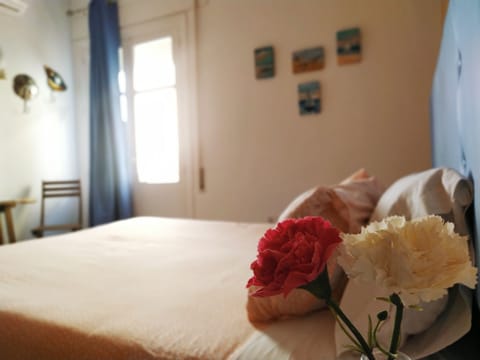 Double Room | In-room safe, blackout drapes, free WiFi, bed sheets