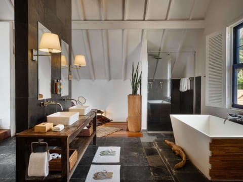 Premium bedding, free minibar, in-room safe, individually decorated