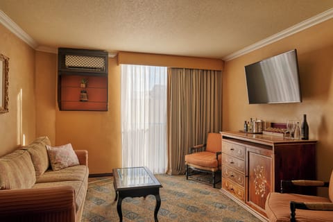 Egyptian cotton sheets, premium bedding, memory foam beds, minibar