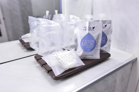 Eco-friendly toiletries, towels