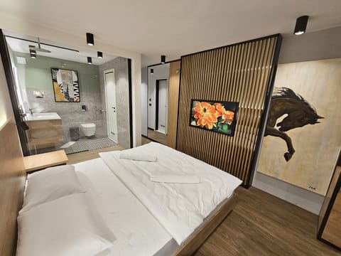 Premium Double Room | Individually decorated, individually furnished, desk, laptop workspace