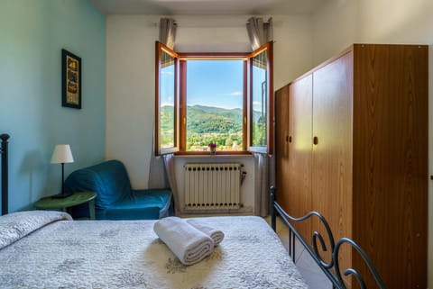 Economy Apartment, 2 Bedrooms, Courtyard Area | Free WiFi, bed sheets