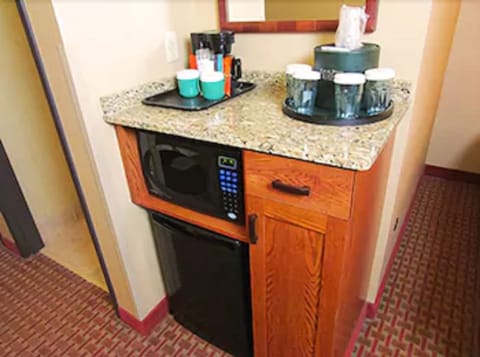 In-room safe, desk, iron/ironing board, free cribs/infant beds