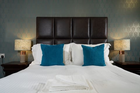 Premier Double Room, Ensuite | WiFi