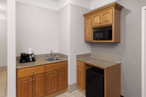 Premium bedding, desk, blackout drapes, iron/ironing board