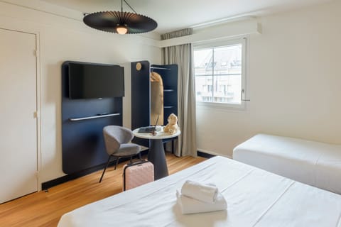 Standard Room, Multiple Beds | Desk, blackout drapes, iron/ironing board, free WiFi