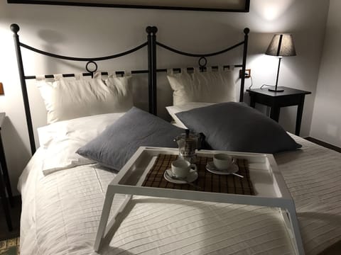 Bungalow, 2 Bedrooms, Patio | 2 bedrooms, free WiFi, bed sheets