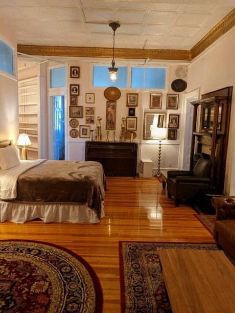 Family Suite | Free WiFi, bed sheets