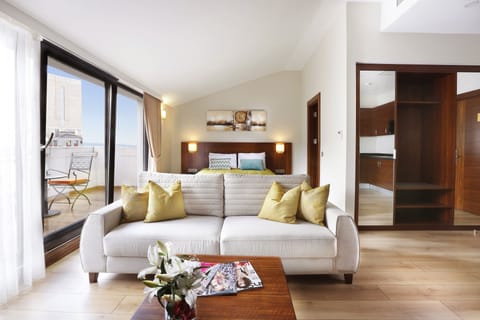 Family Suite, 1 Bedroom | View from room