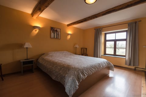 Double Room | 1 bedroom, rollaway beds