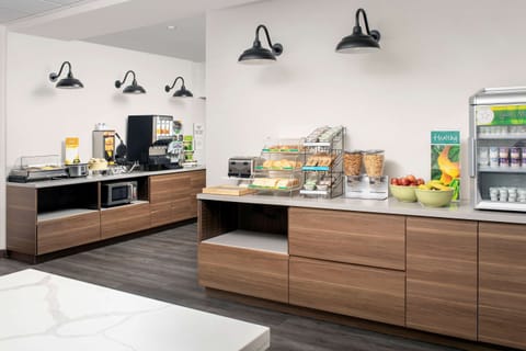 Free daily full breakfast