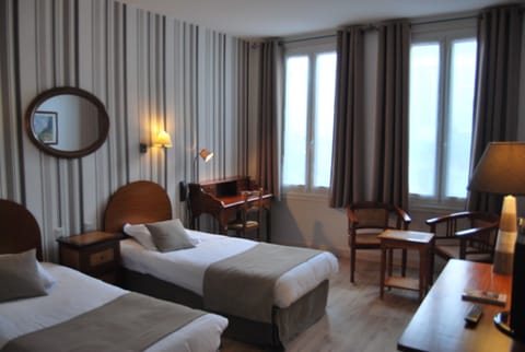 Comfort Twin Room | Premium bedding, individually decorated, individually furnished, desk
