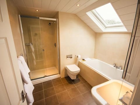 Deluxe Apartment, Ensuite, Garden View | Miscellaneous