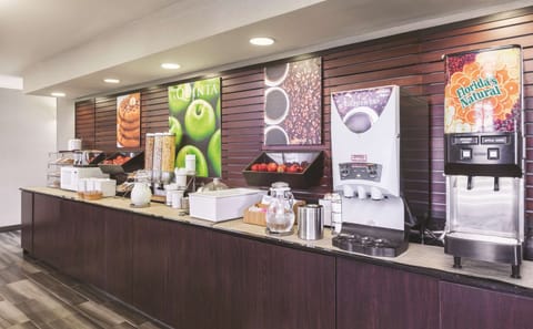 Free continental breakfast