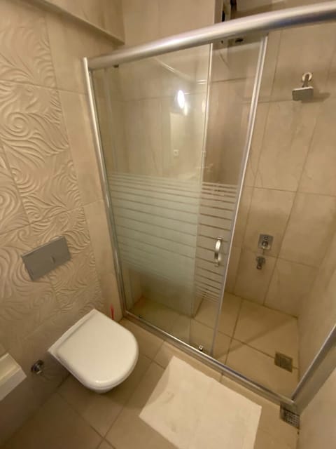 Individually decorated, desk, soundproofing, free WiFi