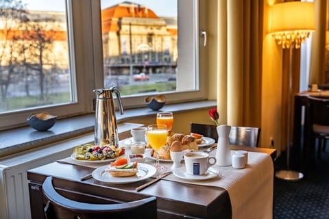 Daily buffet breakfast (EUR 20 per person)
