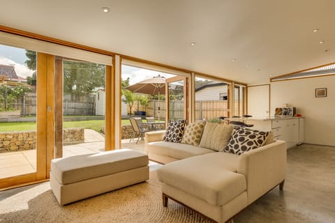 Deluxe House, 3 Bedrooms | Living area | Flat-screen TV, Netflix