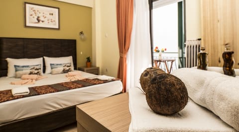 Apartment, 1 Bedroom | 1 bedroom, in-room safe, desk, soundproofing