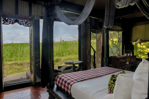 Tent, Terrace | Free minibar items, in-room safe, individually decorated