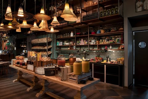 Daily buffet breakfast (EUR 25.00 per person)