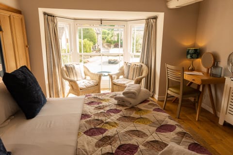 Double or Twin Room, Ensuite (Nettle) | Interior