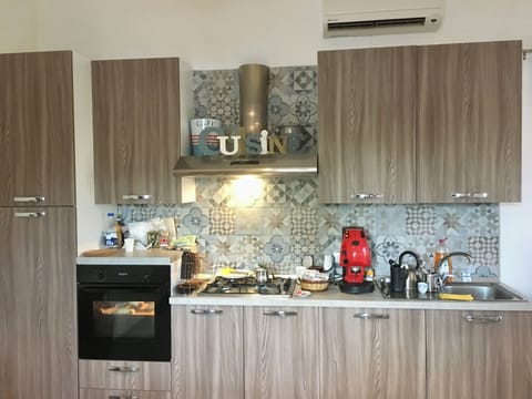 Free daily local cuisine breakfast