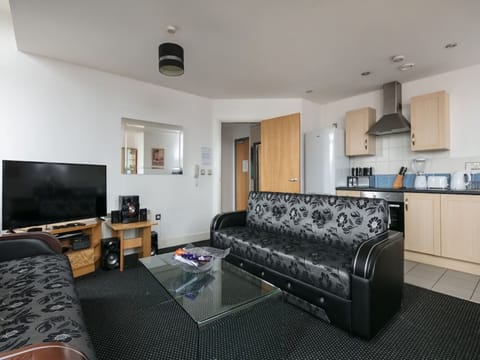 Luxury Apartment, 2 Bedrooms (Chats06) | 2 bedrooms, premium bedding, individually decorated