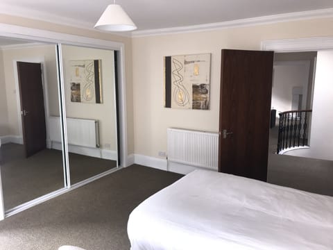 Apartment, Private Bathroom | 2 bedrooms