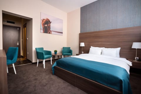Double or Twin Room | Frette Italian sheets, premium bedding, minibar, in-room safe