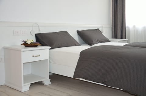 Triple Room | 1 bedroom, premium bedding, desk, free WiFi