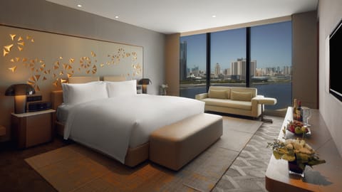 Hypo-allergenic bedding available, down comforters, minibar