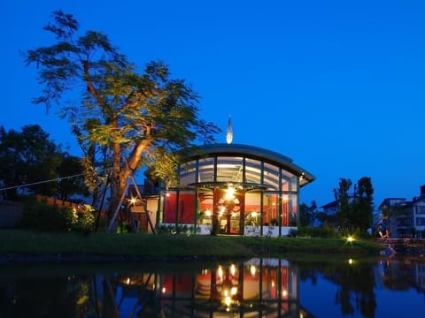 Front of property - evening/night