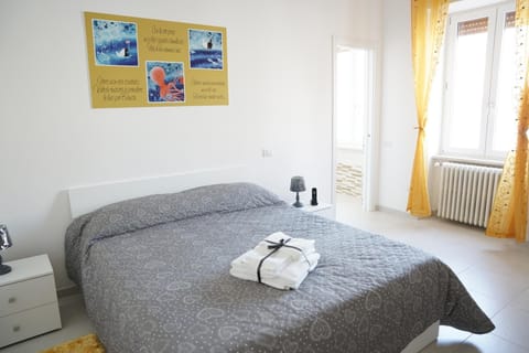 Frette Italian sheets, premium bedding, down comforters