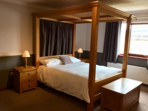 Double Room, Ground Floor | Individually decorated, individually furnished, blackout drapes