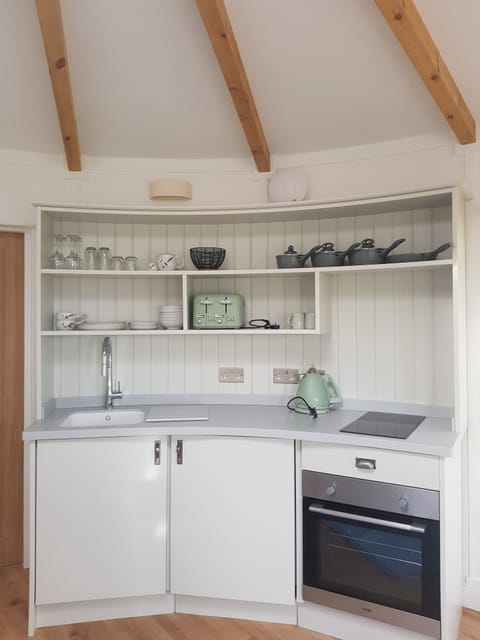 Cabin (Rotunda) | Free WiFi, bed sheets