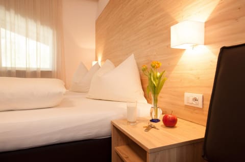 In-room safe, desk, soundproofing, free WiFi