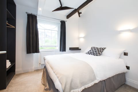 Double Room, 1 Double Bed | 12 bedrooms, premium bedding, desk, soundproofing