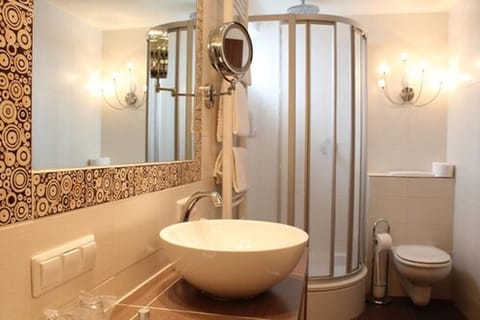 Free toiletries, hair dryer, towels, soap