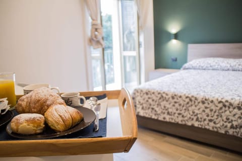 1 bedroom, premium bedding, desk, iron/ironing board