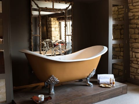 Deluxe Double Room, Ensuite (Feature freestanding bath)