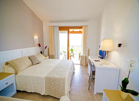 1 bedroom, in-room safe, free WiFi, bed sheets