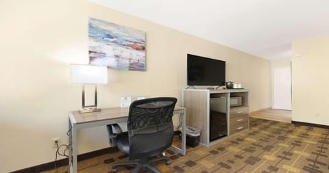 Blackout drapes, iron/ironing board, WiFi, bed sheets