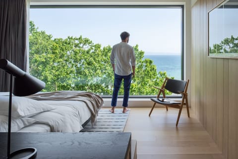 Deluxe Double Room (Panoramic sea view) | Premium bedding, minibar, in-room safe, desk