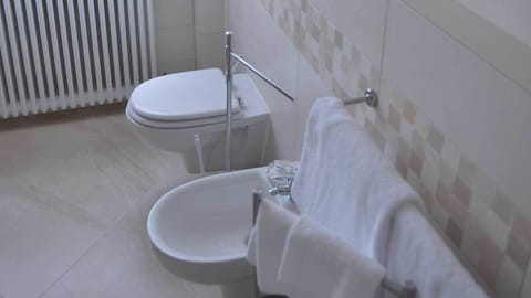 Double or Twin Room | Bathroom | Shower, free toiletries, hair dryer, slippers