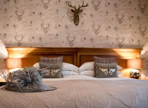 Standard Room | In-room safe, desk, iron/ironing board, free WiFi