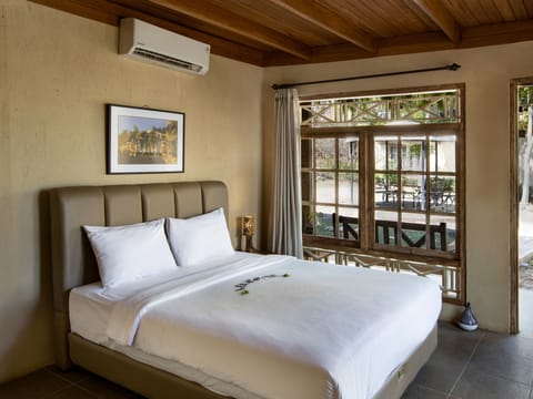 Chief Explorer Camp | In-room safe, free WiFi, bed sheets