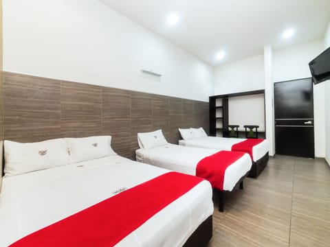 Family Room | Soundproofing, iron/ironing board, free WiFi, bed sheets