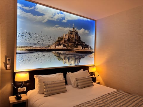 In-room safe, individually decorated, individually furnished, desk