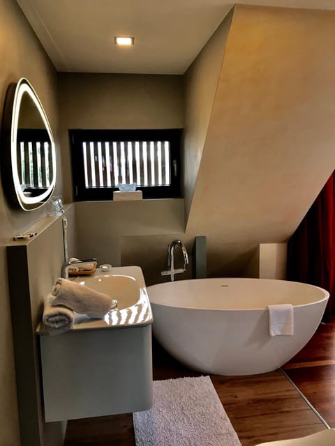 Free toiletries, hair dryer, towels