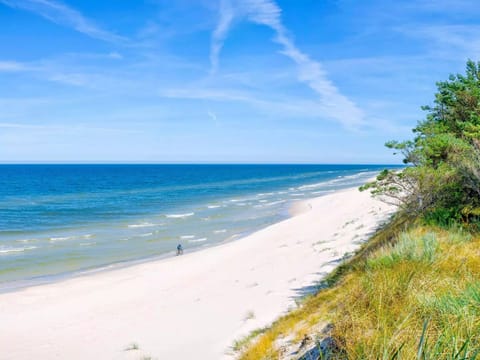 Beach nearby, sun loungers